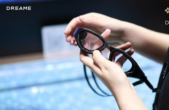 AQUA 100 Smart Wwimming Goggles