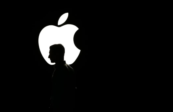 Apple：symbolizing the shadow of innovation