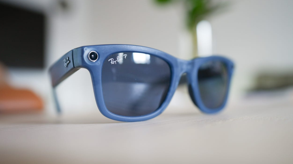 Ray-Ban Meta smart glasses featuring 12-megapixel camera and Meta AI capabilities.