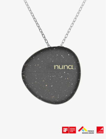 NUNA black pendant iF design award